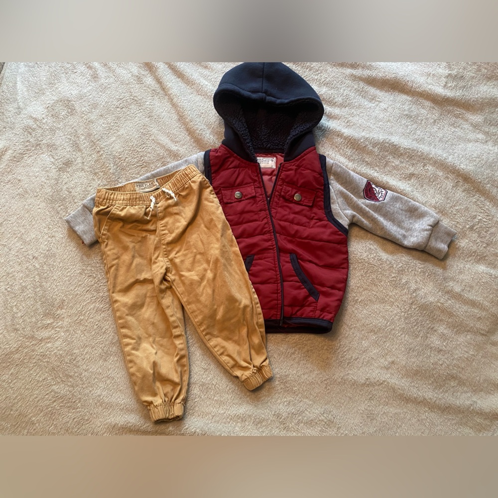 Free Planet Jacket and Pants Sz 2T/24mo